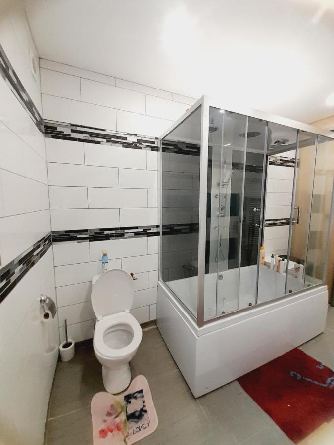 Une Chambre De 20M2 Chez Les Habitants Dieppe Buitenkant foto